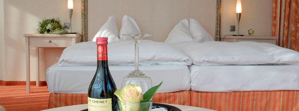 Koncept Hotel Benedikt Siegburg Ngoại thất bức ảnh